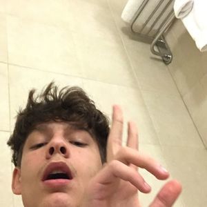 Meet your Posher, Kyelar